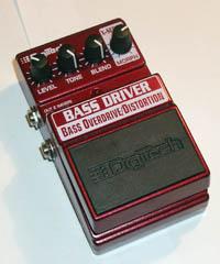XSeries  Bass Driver - digitální basový overdriv