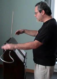 Theremin, prosíme nesahat