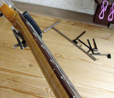 TIPY, TRIKY, NASTAVENIA - Firemné hodnoty nastavenia pre Stratocaster 2. časť