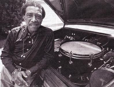 Bubenícke postrehy XXX - In Memoriam  Earl Palmer (1924-2008)