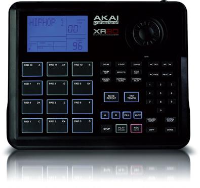 Akai XR20  - kompaktní a lehce přenosný zvukový modul zaměřený zejména na produkci 