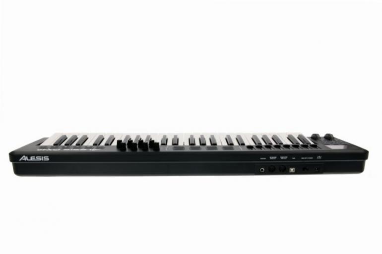 Alesis QX49 - klaviatura s MIDI kontrolérem