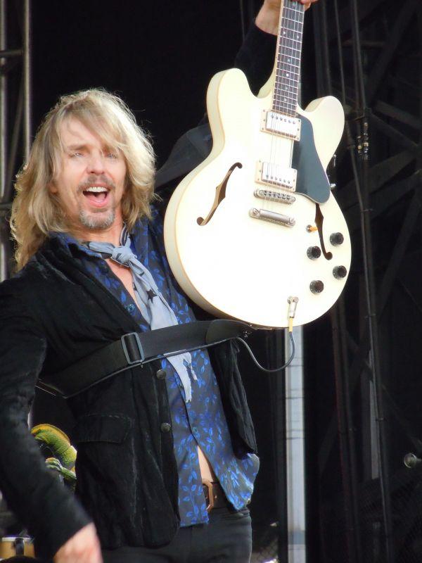 Kytaroví velikáni - Tommy Shaw