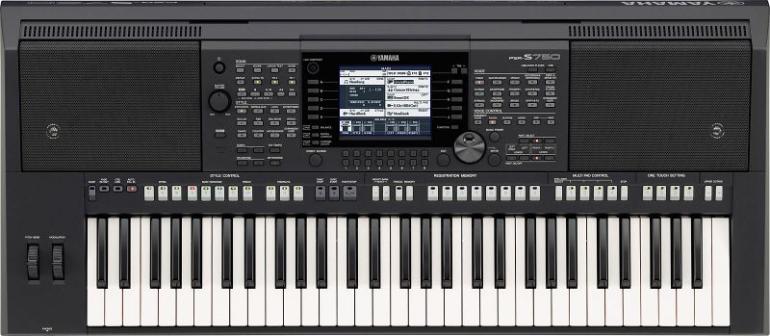 Yamaha PSR-S750