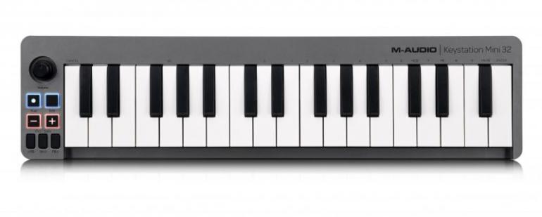 M-Audio Keystation Mini 32 - lehce přenosný klávesový MIDI kontrolér 