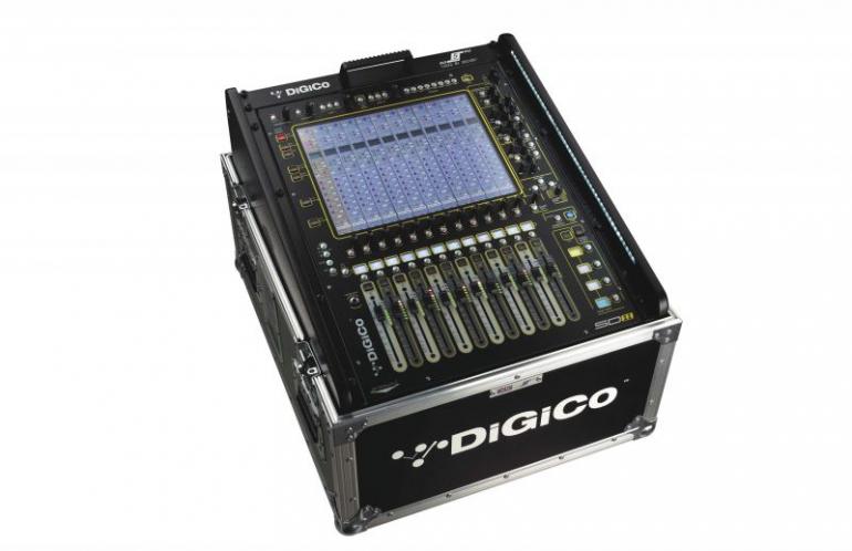 DiGiCo SD11 - digitální mixpult do devatenáctipalcového racku s překvapujícími možnostmi