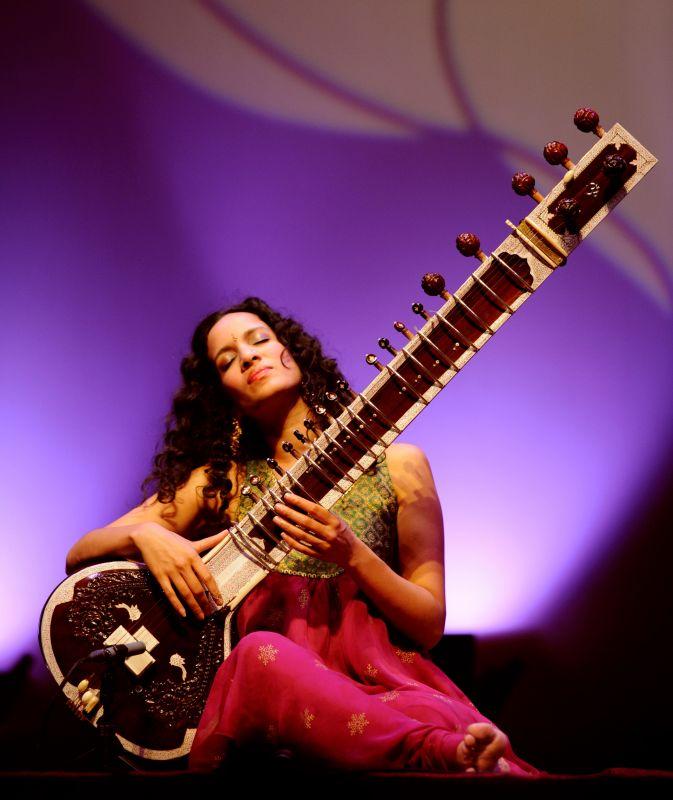 Anoushka Shankar - Příběhy tisíce a jedné noty