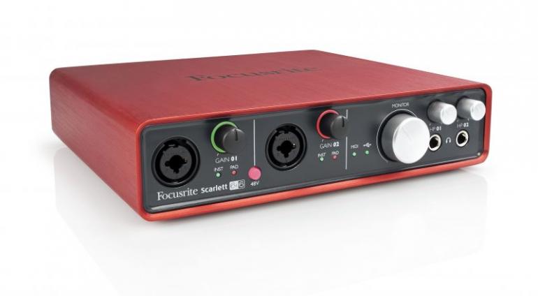 Focusrite Scarlett 6i6, 18i8 a 18i20 - Barvy nachové externí karty zvukové