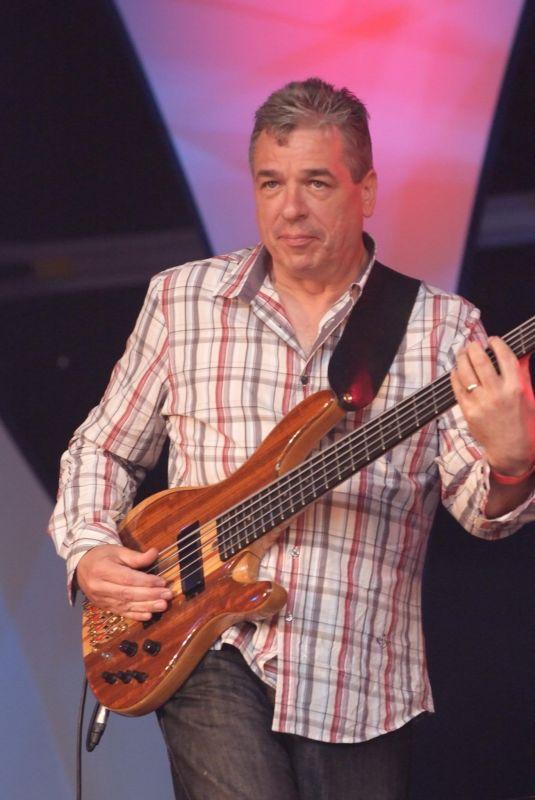 Laurence Cottle - Bass profil