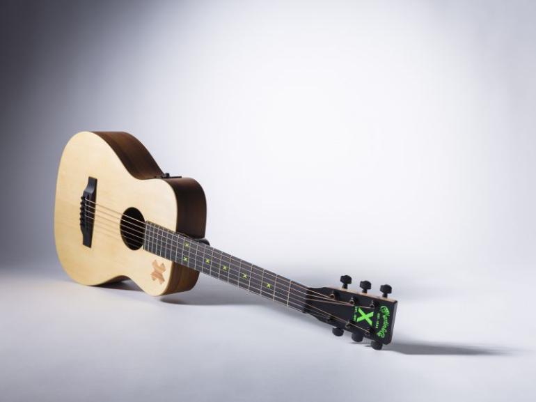 C. F. Martin: Ed Sheeran - X Signature Edition