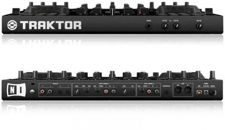 Native Instrument Traktor Kontrol S4 - all-in-one DJský kontrolér se zabudovanou zvukovou kartou