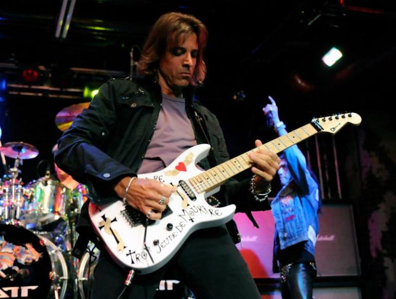 Warren DeMartini