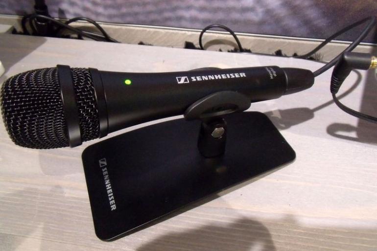 Sennheiser a jeho HandMic digital