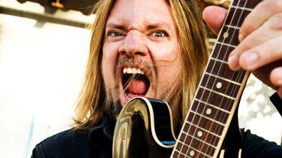 Pepper Keenan