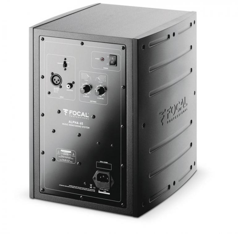 Focal Alpha 65 - dvoupásmová soustava aktivních monitorů