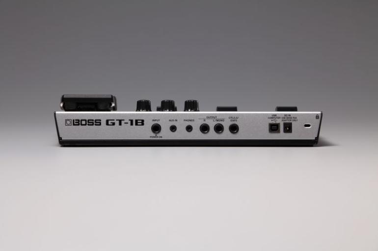 Boss: GT-1B Bass Effects Processor