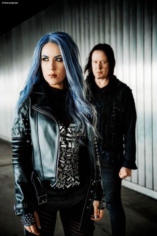 Alissa White-Gluz - Děsivá kráska