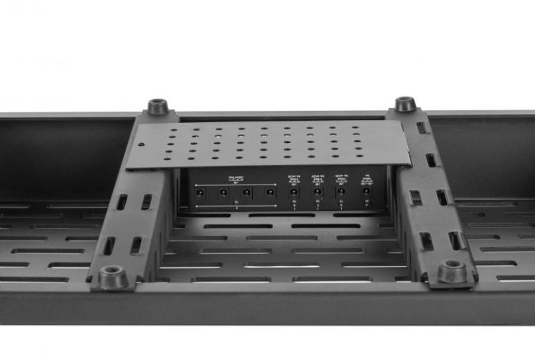 W-Music Distribution: Propojovací jednotky RockBoard Module Patch Bay 1, 2, 3 a montážní lišta The Tray a podpěra Frame XL