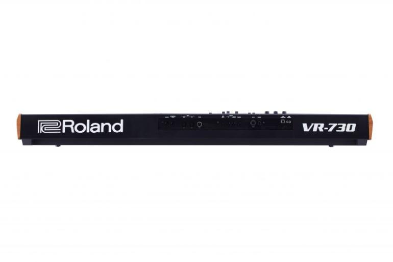 Roland V-Combo VR-730 - multifunkční klávesový nástroj
