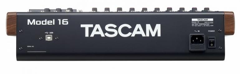 Tascam: Model 16