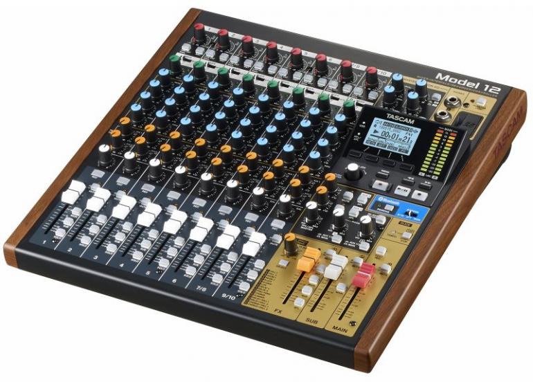 Tascam: Model 12