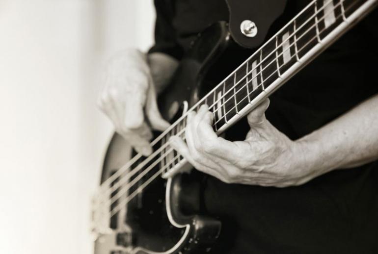 Baskytara - maximální využití jedné polohy při hře - baskytarový workshop