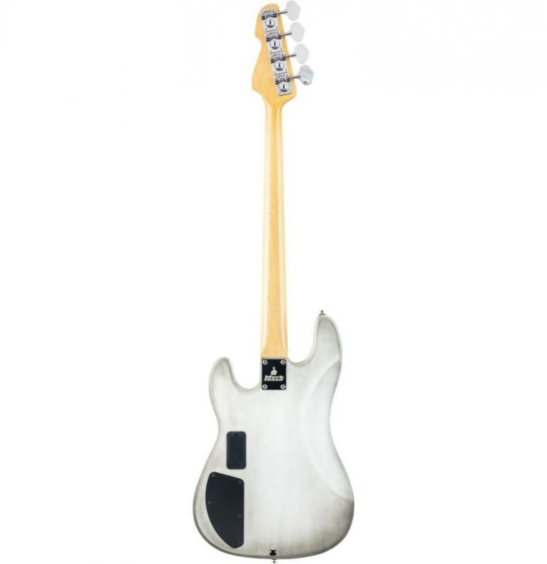 Markbass JP Old White 4 CR MP - čtyřstrunná baskytara osazená kvalitní třípásmovou elektronikou