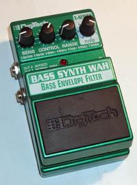 X-Series  Bass Synth Wah - basový envelope filter