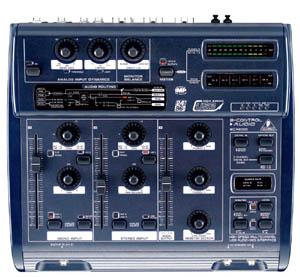 Behringer BCA 2000 - audio/MIDI rozhraní s kontrol
