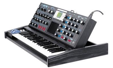 Minimoog Voyager