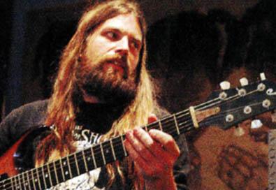 pódiové sestavy slavných kytaristů - Mark Morton