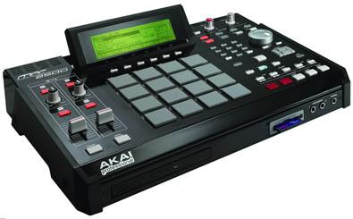 Akai MPC 2500 - komplexní hudební pracovní stanice 