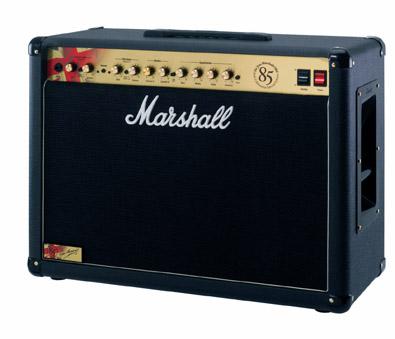 Marshall 1923C Special Edition  - speciální edice celolampového komba k příležitosti pětaosmdesátých narozenin zakladatele firmy Jima Marshalla