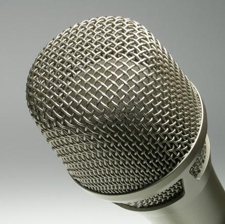 Neumann KMS 104, KMS 104 Plus, KMS 105 - kondenzátorové mikrofony pro ideální přenos lidského hlasu