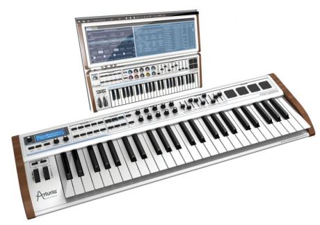 Arturia Analog Experience - série kombinace řídicích klaviatur se softwarem s modely zvuků legendárních analogových syntezátorů