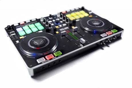 Vestax: VCI-380 + Serato Scratch Live