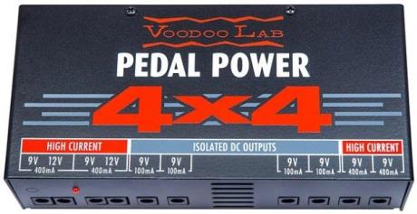 Napajedlo pro naše efekty Voodoo Lab Pedal Power 4x4