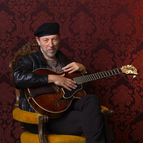 Kytaroví velikáni - Richard Thompson