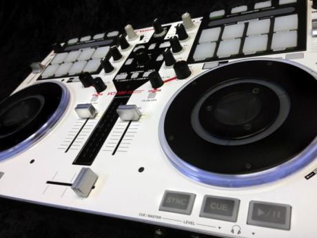 Vestax: VCI-380W