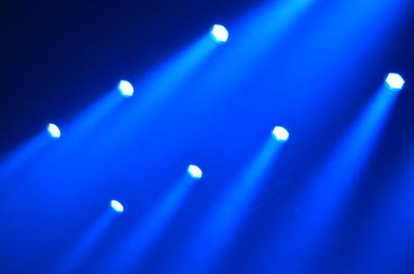 JB Lighting: JBLED A8 a A12 používá stále více divadel