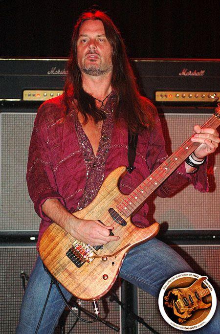 Kytaroví velikáni - Reb Beach