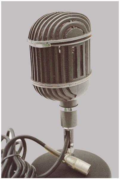 Směrový mikrofon Western Electric 639B