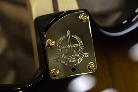 Fender Stratocaster slaví 60 - významná část hudební historie