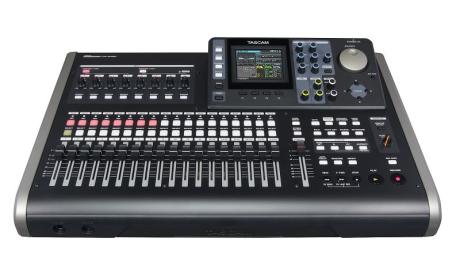 Tascam: DP-24SD – 24 stop na spolehlivé SD/SDHC kartě