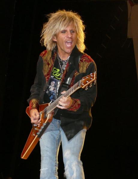 Kytaroví velikáni - C.C. DeVille