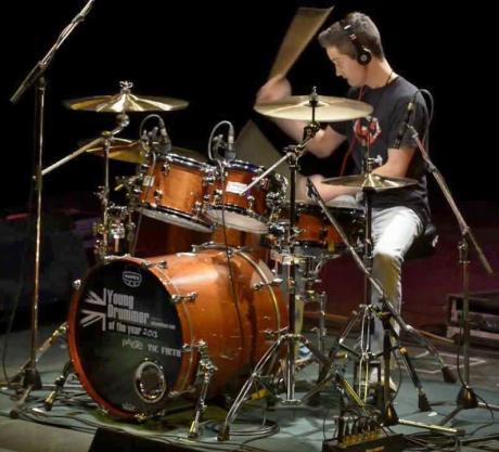 Nastupující generace bubeníků - Matt Garstka