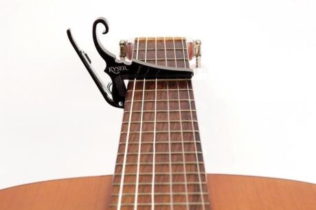 Kyser USA: Capo Quick-change Black Classical