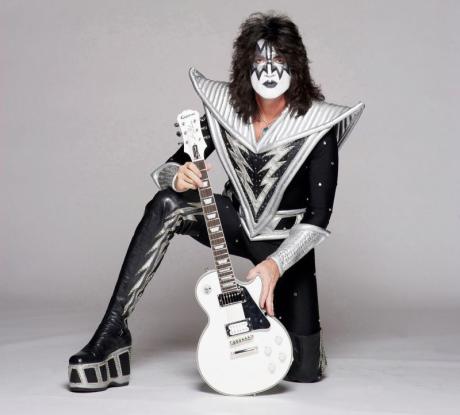 Kytaroví velikáni - Tommy Thayer