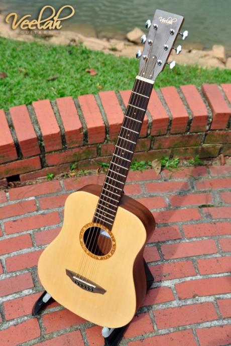 Veelah Guitar: cestovní kytary