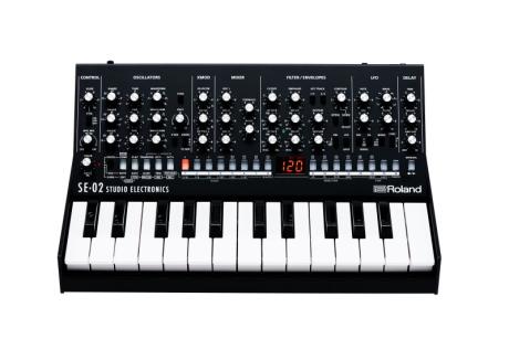 Roland: SE-02 Analog Synthesizer